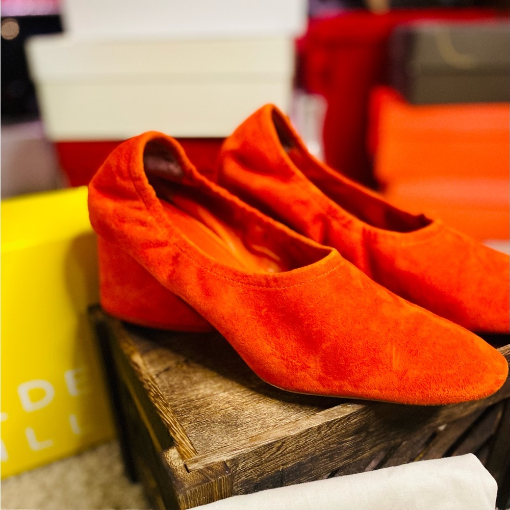 Mercedes Costello- Emilia - red tulip New women’s 10.5